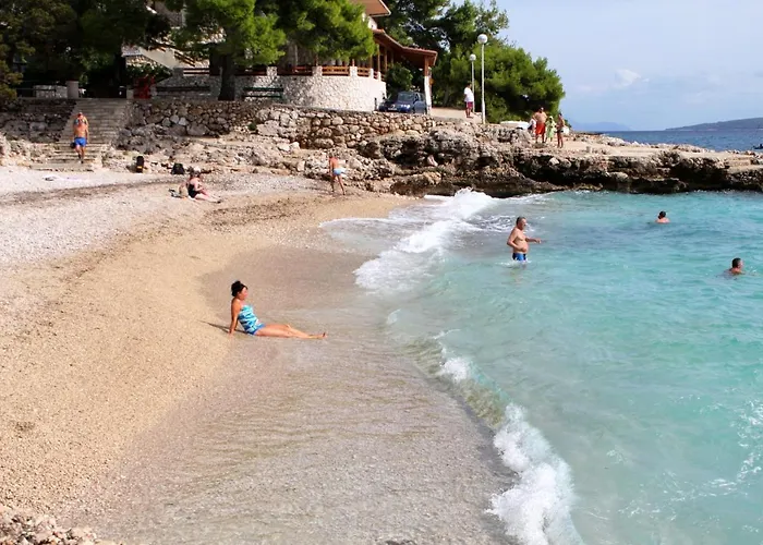 Ivan Dolac 15483a Apartamento Jelsa (Hvar)